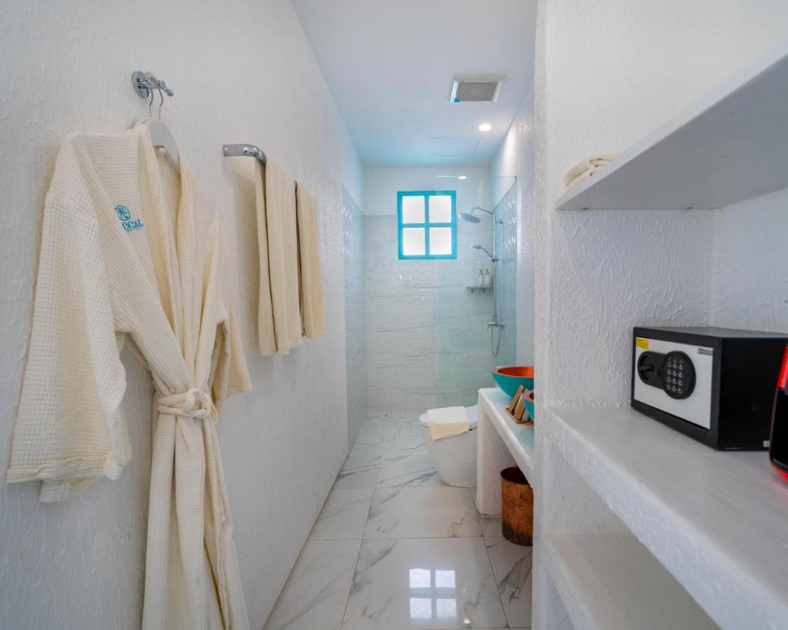 Loccal Collection Hotel Komodo 纳闽巴霍 外观 照片