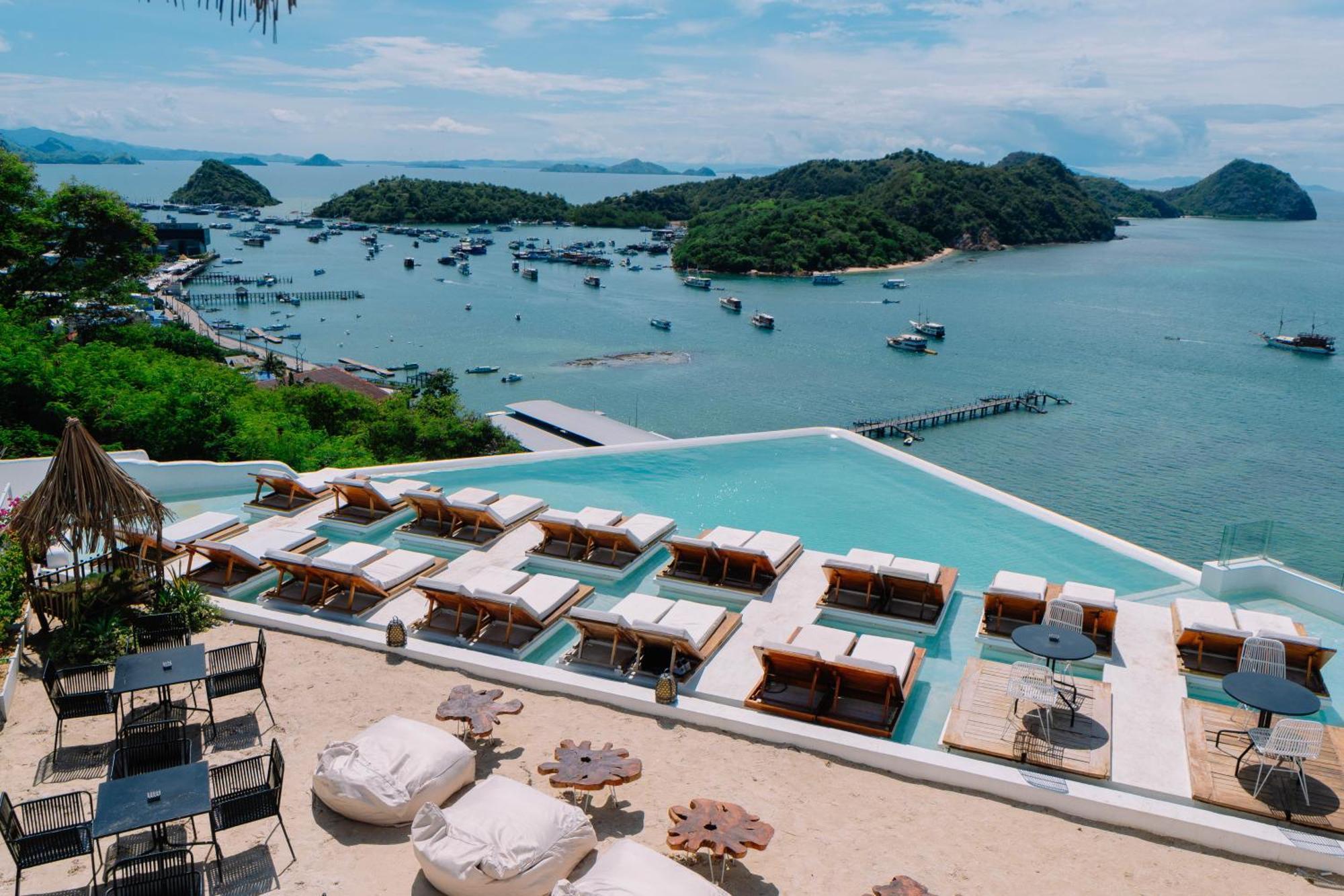 Loccal Collection Hotel Komodo 纳闽巴霍 外观 照片